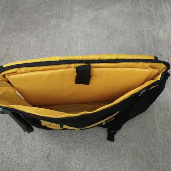 Laptop Bag - Picture 4 of 6